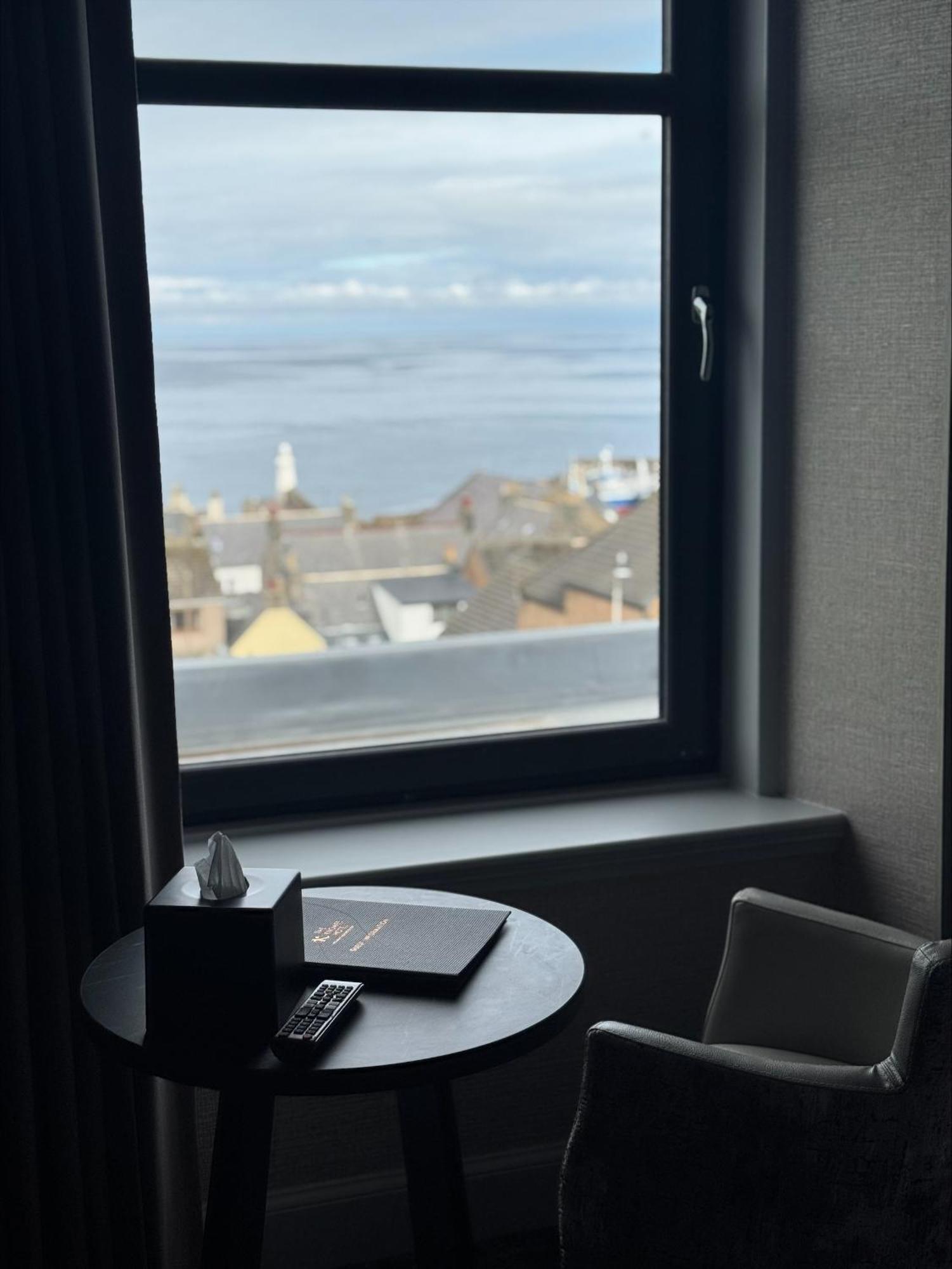 The Knowes Hotel & Restaurant Macduff Δωμάτιο φωτογραφία